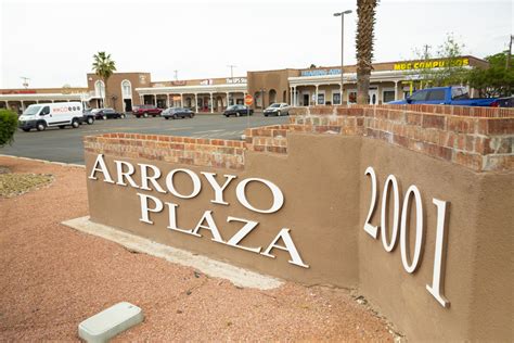 shopper plaza arroyo.